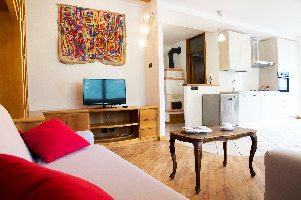 Casa Moiser Appartement Tresenda Buitenkant foto